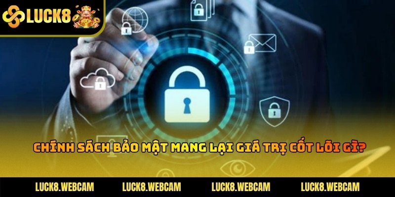 Hệ thống tường lửa hiện đại bảo mật cho toàn bộ người dùng